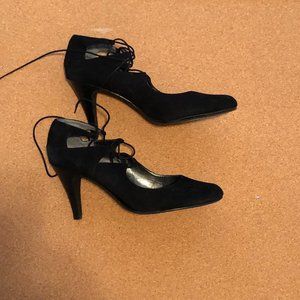 Moda black suede lace up shoe sz 10